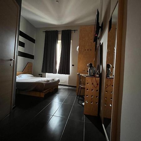 Factory Design Bed & Breakfast เนเปิลส์ ภายนอก รูปภาพ
