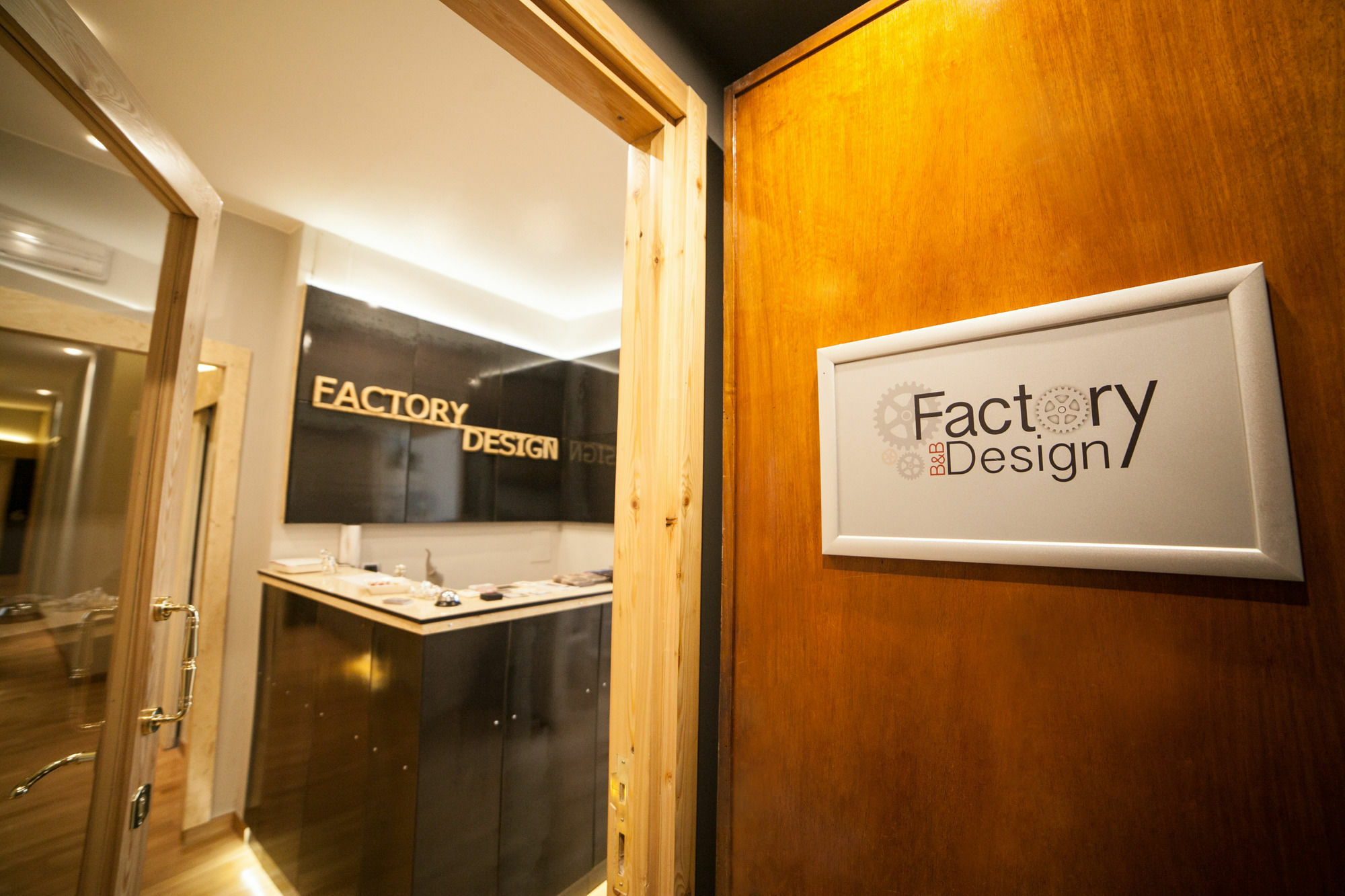 Factory Design Bed & Breakfast เนเปิลส์ ภายนอก รูปภาพ